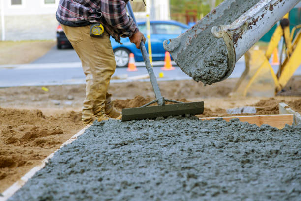  Livingston, CA Concrete contractor Pros