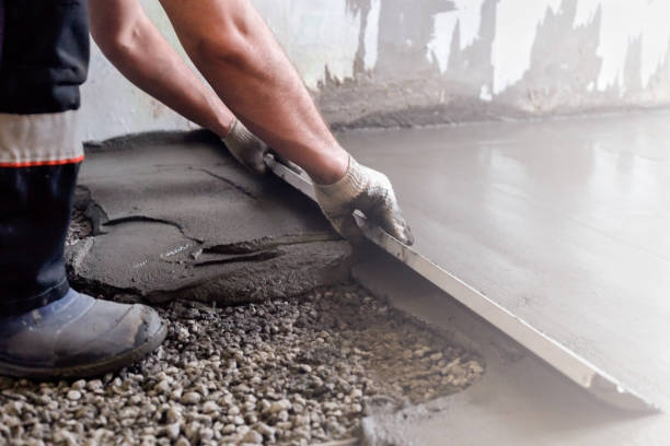 Best Concrete Pool Decks in Livingston, CA